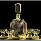 Karaffe mit 4 Gläsern auf Tablett, gelbes Glas, Art-Déco