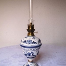 Petroleumlampe Tischlampe Keramik weiß-blau