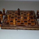 Holzsachachspiel mit Figuren