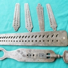 ALTES UHRMACHER WERKZEUG - GEWINDE SCHNEIDEISEN