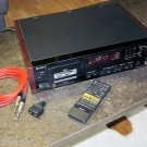 Sony DTC 57ES mit Holzwangen, Fernbedienung und Kabel - XXL-Fotos