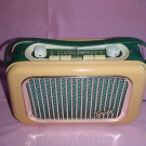 DDR Nostalgie Radio mit Batterieröhren "Spatz" wie neu , super, rar