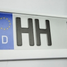 2x Kennzeichenhalterung Kennzeichenhalter Kennzeichenrahmen weiß hochglanz