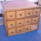 Miniatur 15,5x20x20 cm Modellkommode Uhrmacher ? Kirschbaum Schubladenschrank