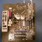 MSI G41M - P26, Xeon X5450 ( Core2 Quad Q9650 ), 4GB DDR3 + Blende