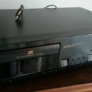 SONY CD Player CDP - 597 (C15)