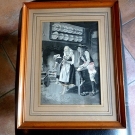 Soie tissée Neyret Frères d'après V. Renault . Motif rare d'un chouan.