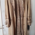 Ledermantel mit Persianerfutter, beige