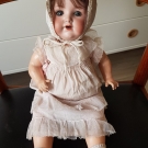 PORZELLANKOPF-PUPPE A 4 M990 GERMANY 43cm 