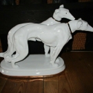 Sehr edle große Porzellanfigur 2 Windhunde Barsoi 40 cm weiß mit Goldverzierung