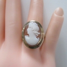 GOLD RING ° 333 / 8 K ° Frauenportrait ° GOLDSCHMUCK ° Kamee °