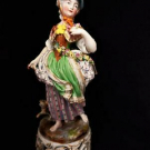 ANTIQUE JACOB PETIT FONTINBLEAU FRANCE LARGE 18th CENTURY LADY FIGURINE 1830's