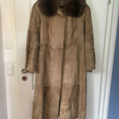 Breitschwanzmantel braun